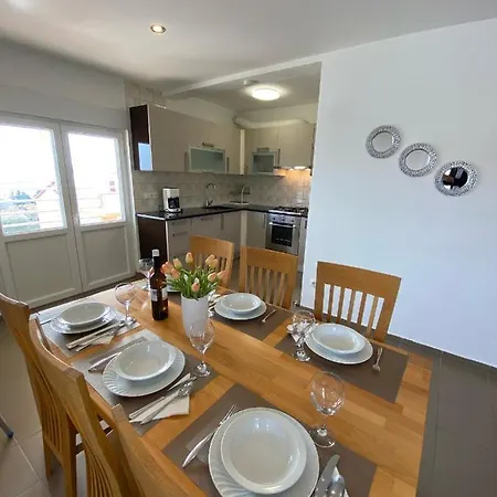 Holiday Maris Villa Jasenice (Zadar)